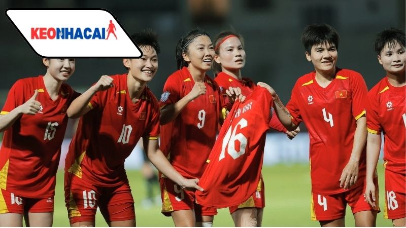 viet-nam-nu-va-thai-lan-nu-cang-thang-truoc-loat-tran-quan-trong Việt Nam nữ và Thái Lan nữ căng thẳng trước loạt trận quan trọng